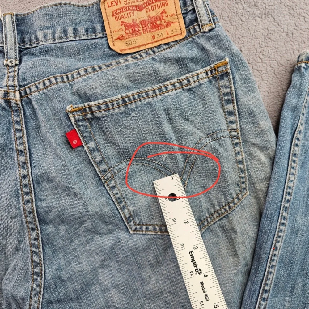 Levi's 505‎ Jeans Mens 34x34 Blue Denim Faded Streetwear Americana Straight Fit